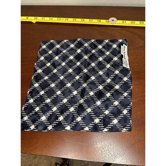 Handkerchief 100% Silk Anne Klein Made In Korea Black Plaid Design - Picture 1 of 4